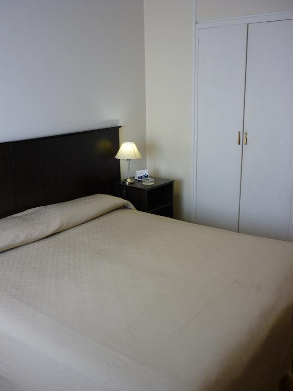 Hotel Puerta Del Sol Mendoza Quarto foto