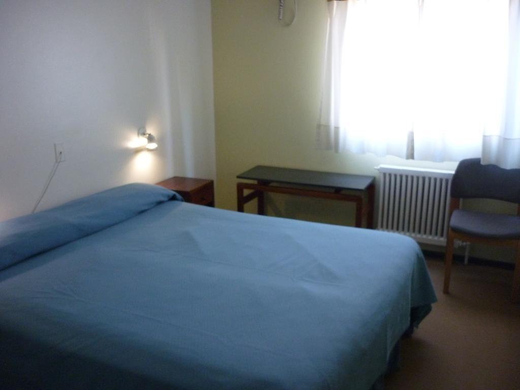 Hotel Puerta Del Sol Mendoza Quarto foto