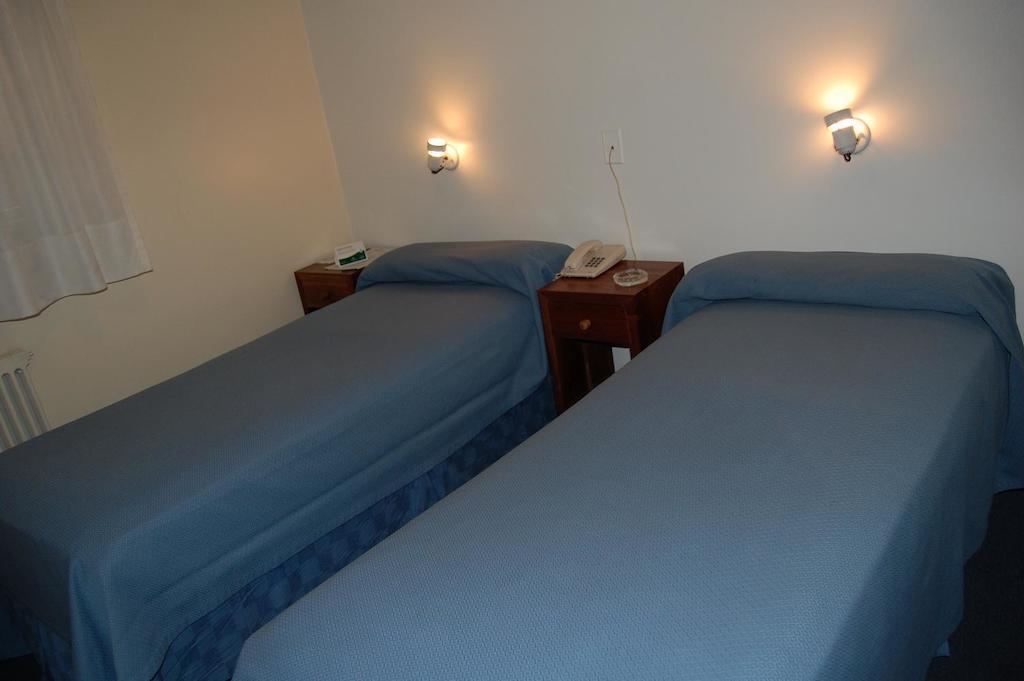Hotel Puerta Del Sol Mendoza Quarto foto